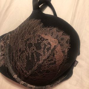 Victoria Secret push up bra 38DD
